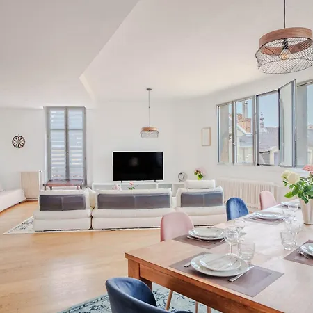 Apartment Le Majestic Cathedrale - Vue & Elegance - L'instant Clef